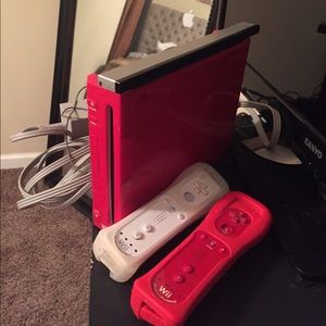 Red Nintendo Wii
